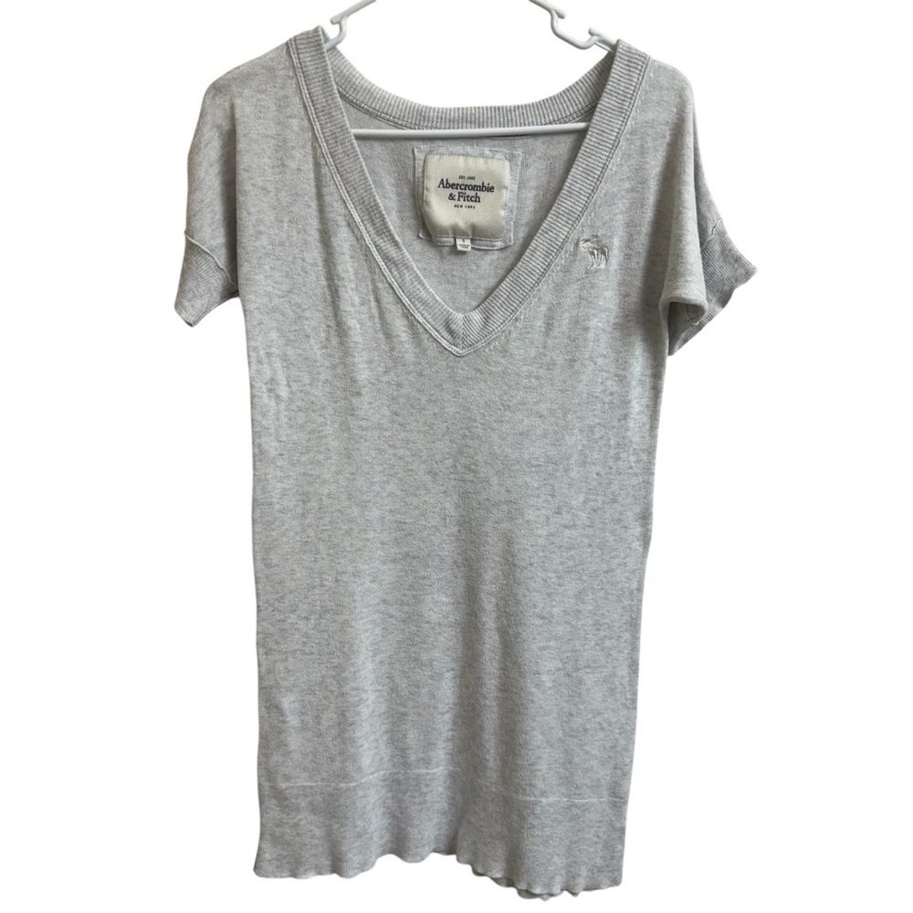 Abercrombie & Fitch Y2K Womens Size S Gray Short Sleeve Silk Blend Sweater Bella